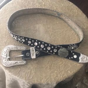 Leather western belt